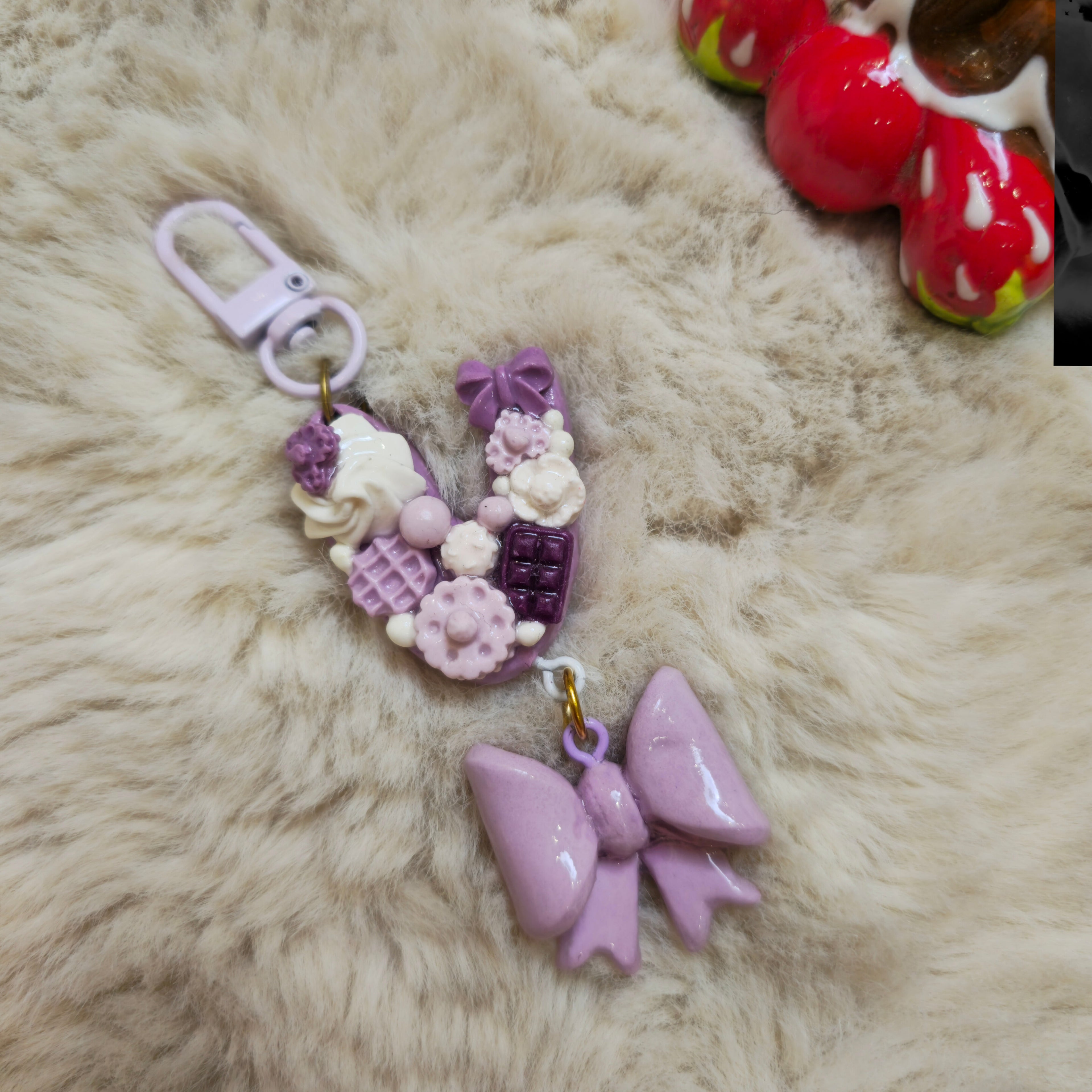 Initial Bow keychains