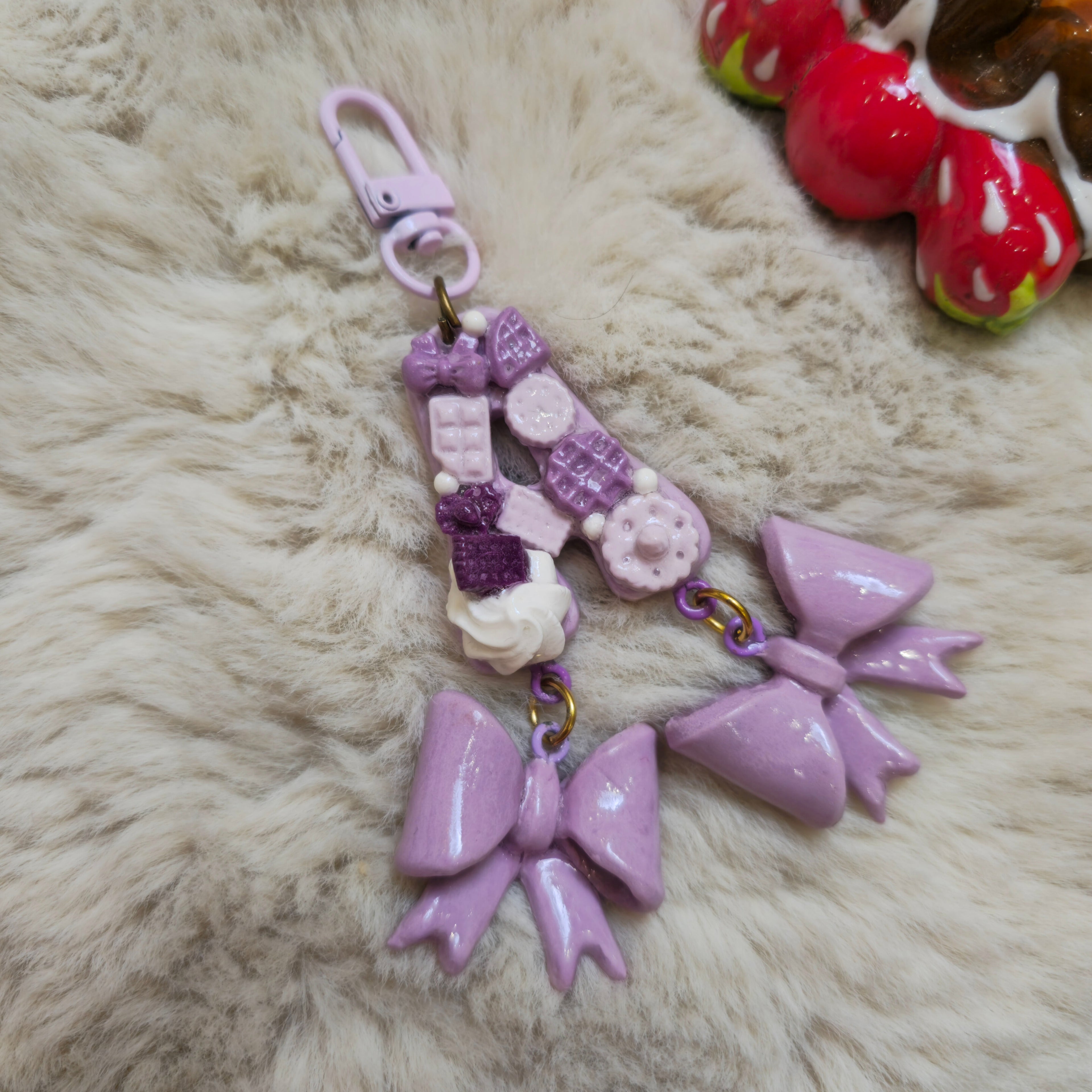 Initial Bow keychains